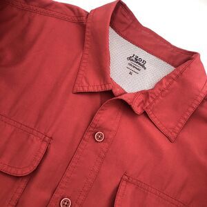 IZOD Saltwater Performance Short Sleeve Fishing Shirt Men's XL Coral Pink Vented